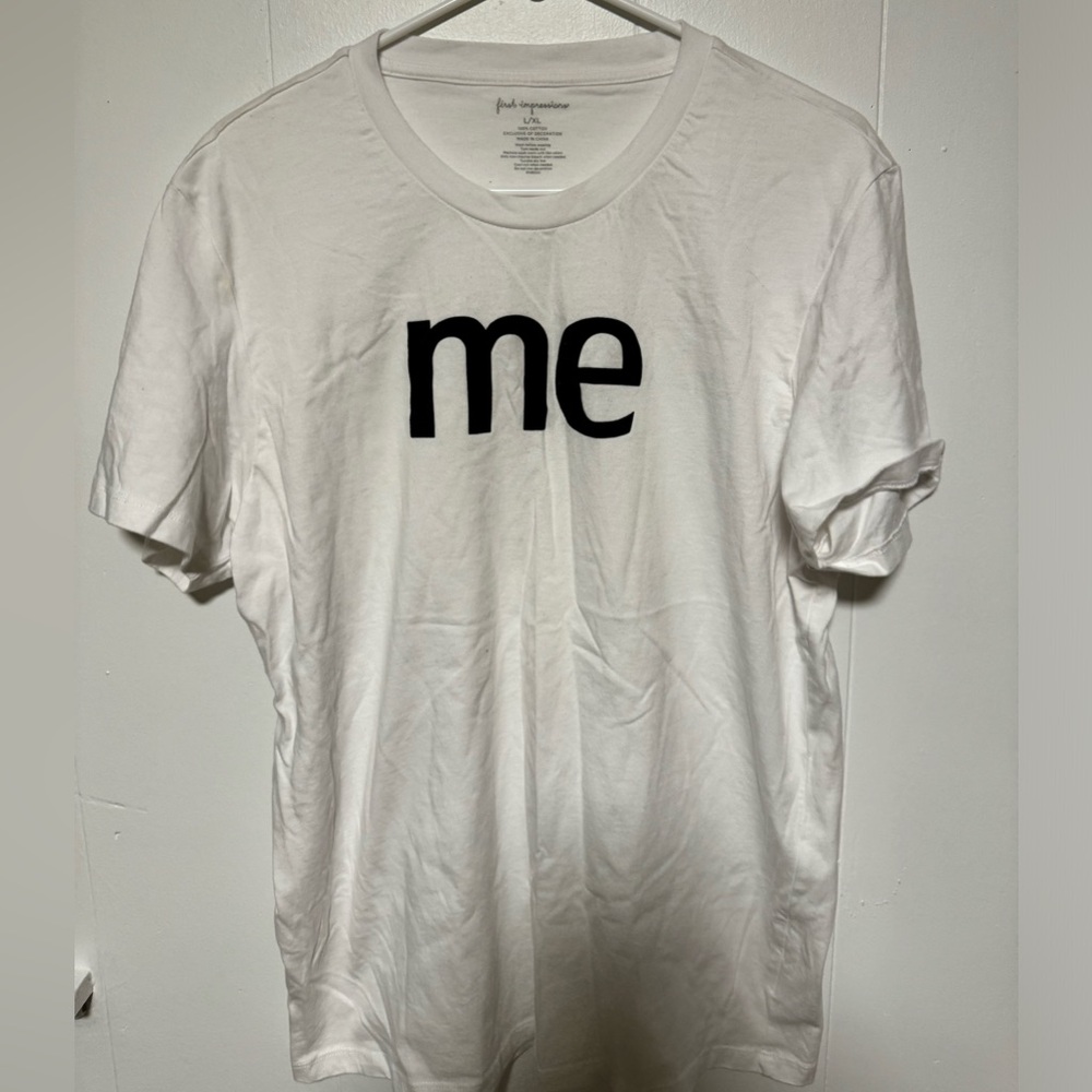 Women’s First Impression’s ME T Shirt Size L/XL